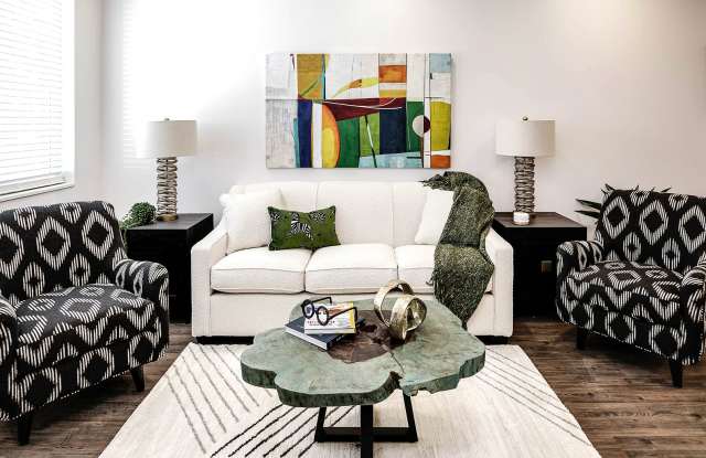 The Arno Gallery 2