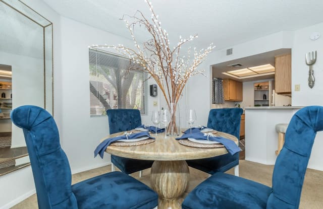 La Estancia Apartments Gallery 2