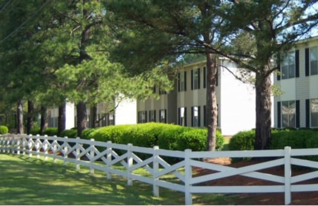 Woodhaven Apartments Gallery 3
