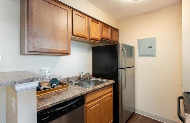 Oak Ridge Apartments Gallery 3