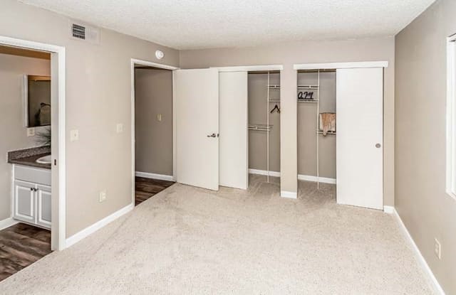 Woodlake Close Gallery 2