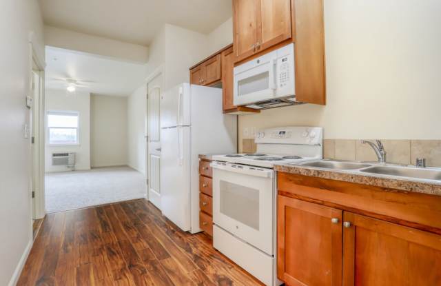 Crossings at Battle Ground Townhomes - Senior Housing Gallery 2
