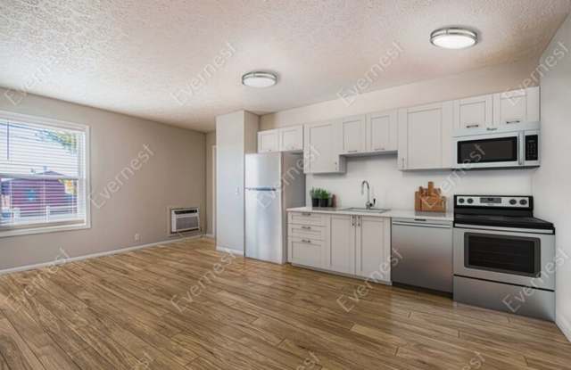 Pinewood Apartments photos photos