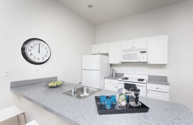UNIVERSITY APARTMENTS photos photos