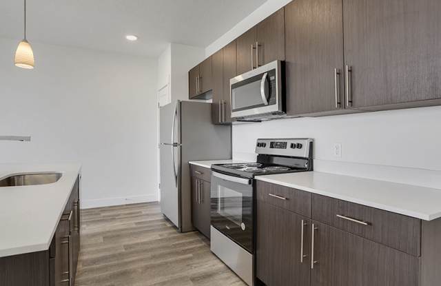 Allure - UT Apartments Gallery 4