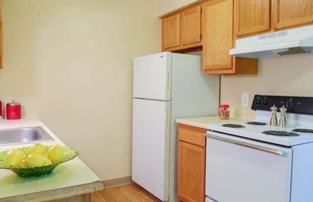 Pine Lake Apartments photos photos