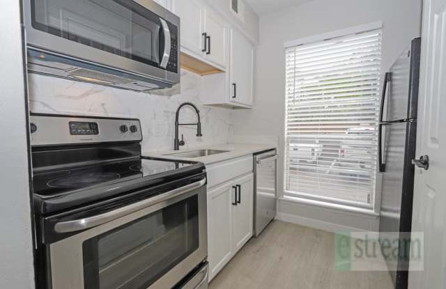 Bachman Place Apartments photos photos