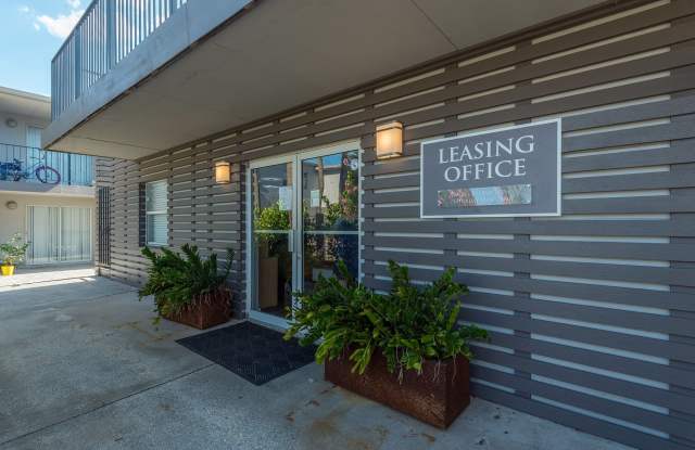 Azure East Apartments Gallery 4