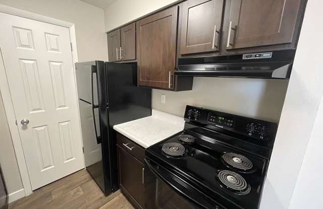 Spring Creek Apartments photos photos