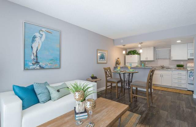 Azure East Apartments Gallery 2