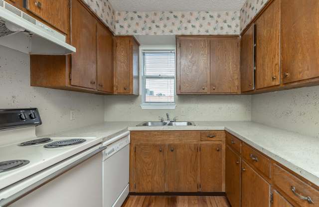 Waterford Park Apartments photos photos