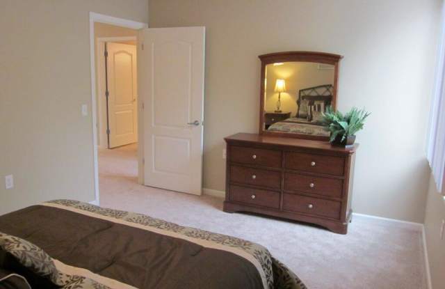 Taylor Park Apartments - Senior Housing Gallery 2