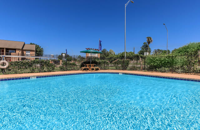 Synott Square photos photos