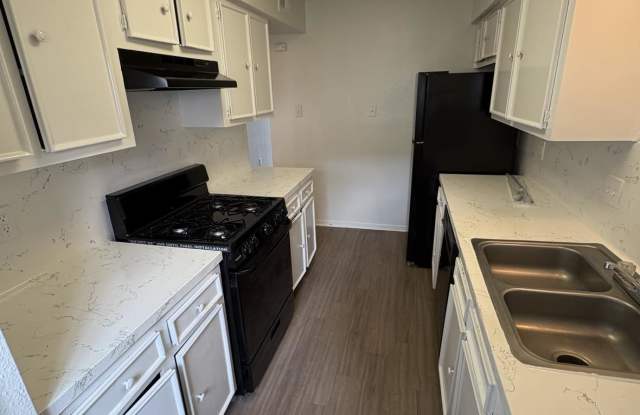 Springwood Park Apartments Gallery 3