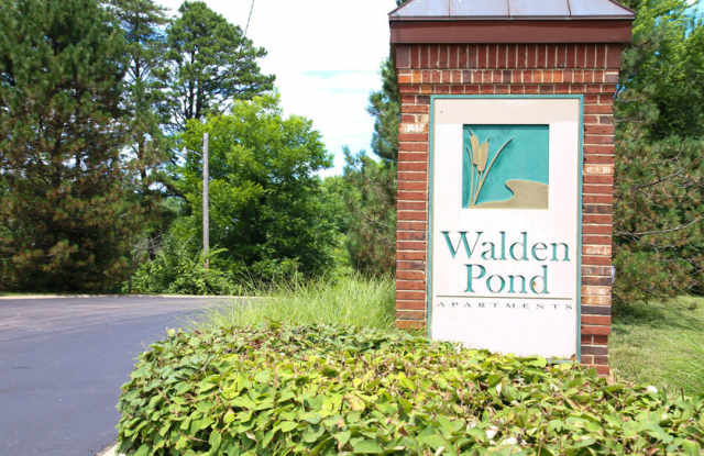 Walden Pond Apartments photos photos
