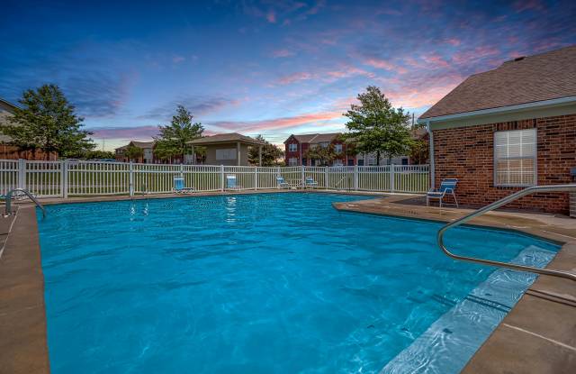 Crossroads of Lees Summit - Affordable Housing Gallery 2