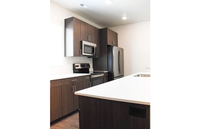 North Pointe Townhomes Gallery 4