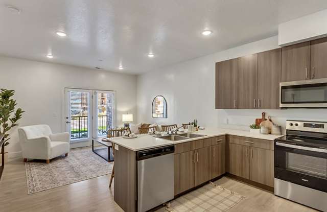 Ridgeline Parkway Apartments photos photos