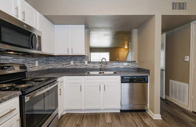 Parkland Pointe Gallery 2