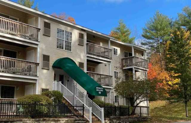 Hooksett Hollows Condominiums photos photos