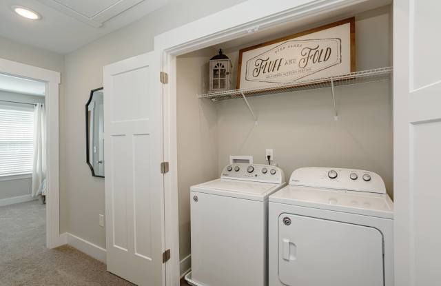Village Old Fort Townhomes Gallery 2