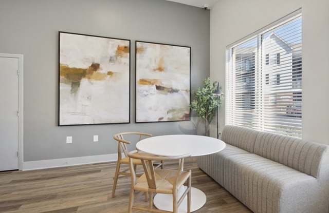 Cliffdale Crossing Gallery 4