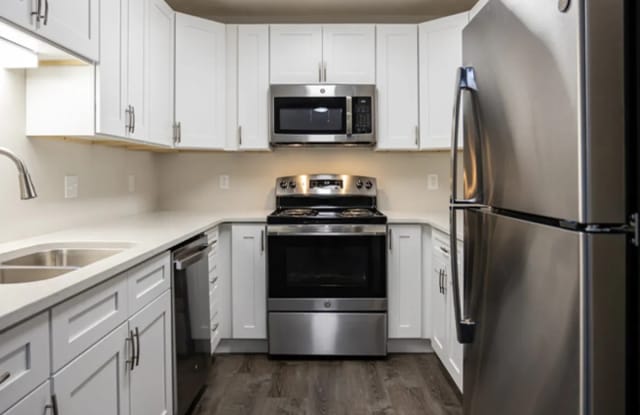 Bradley Hills photos photos