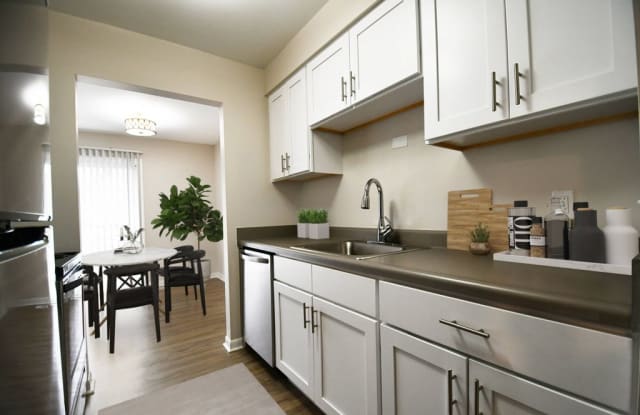 Georgian Manor Apartments photos photos
