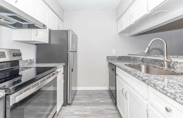 Pelican Reef Apartments photos photos