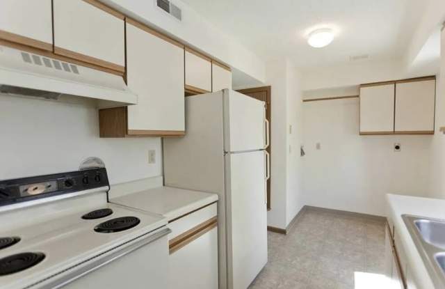 Country Hill photos photos