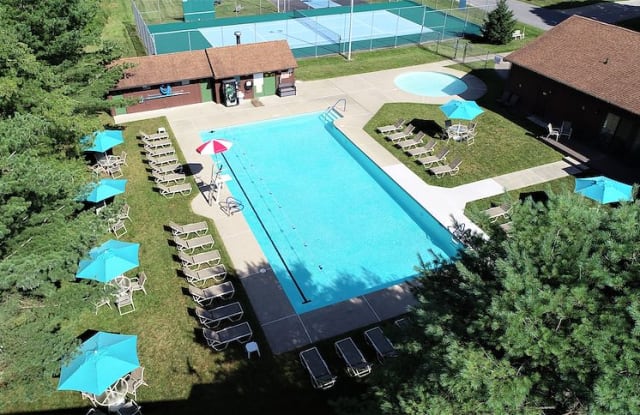 Pikeview Manor Apartments Gallery 2