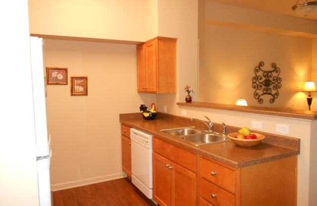 Dahlia Square - Senior Housing Gallery 3