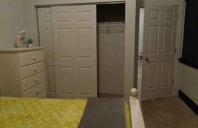 Phillips Luxury Apartments Gallery 2
