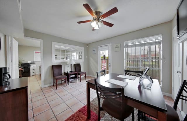 Pelican Pointe photos photos
