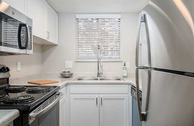 Creekview Apartments photos photos