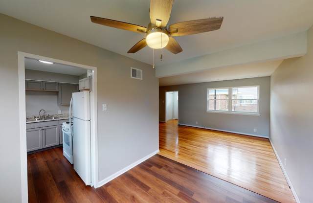 Buffalo Townhomes at Delsan Court photos photos