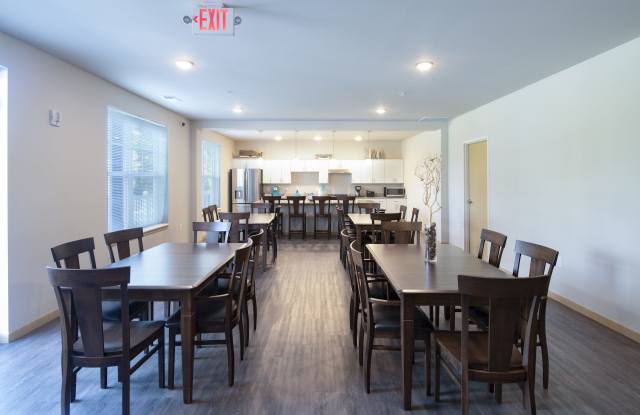 Spring Harbor - Senior Housing Gallery 2