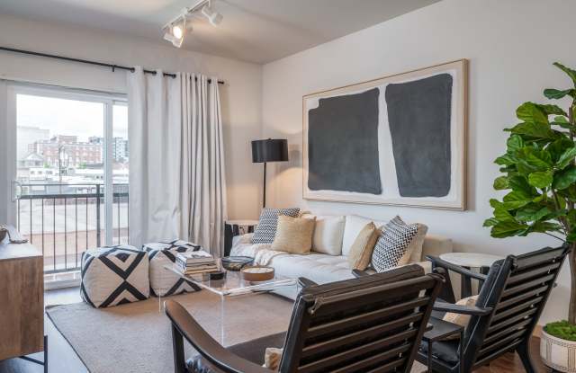 The Waterline Apartments Gallery 4