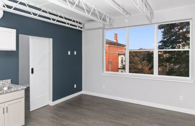 Walnut 38 Gallery 4