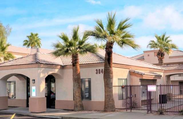 Paradise Palms I - Senior Housing Gallery 2