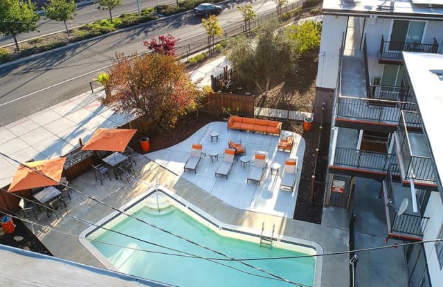 Solis Garden photos photos