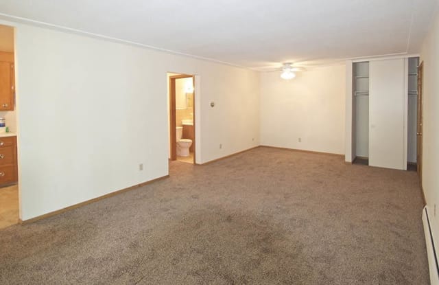 Roseville Terrace Gallery 2