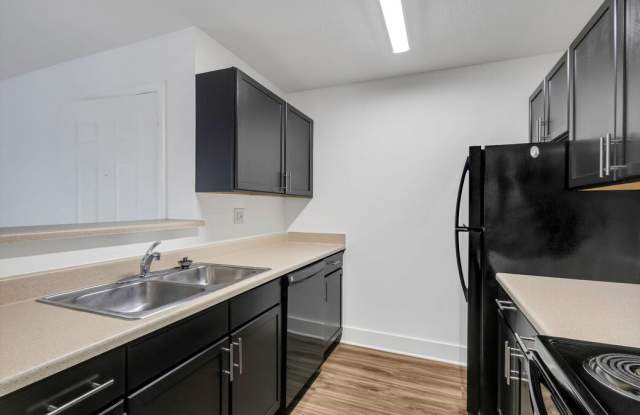 Hauenstein Hills Apartments I & II - Affordable Housing Gallery 3