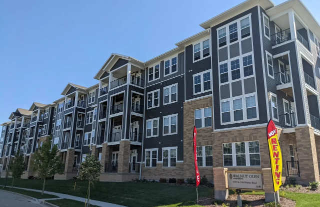 Walnut Glen - Senior and Affordable Housing Gallery 2