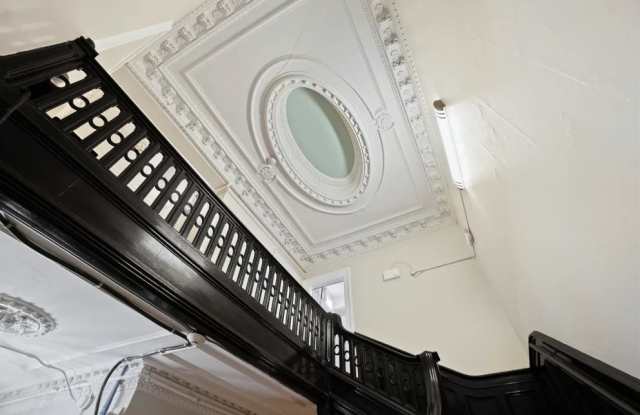 110 Benefit Street Apartment Homes Gallery 3