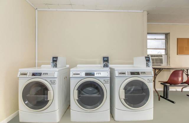 Camelot Apartments - Brownwood photos photos Camelot Apartments - Brownwood photos photos