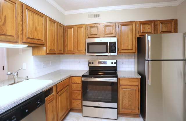 Kerner Mill Townhomes photos photos