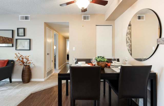 Oak Ridge Apartments photos photos