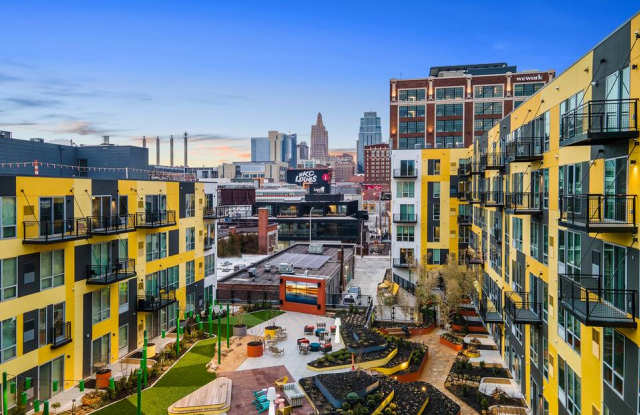 1989 Main Apartments photos photos