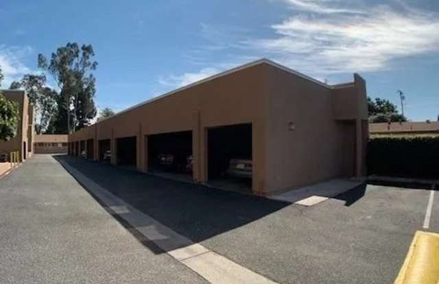 Villa Rivera Gallery 2